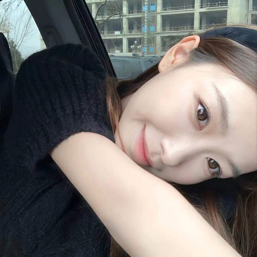 丑小鸭的天鹅湖